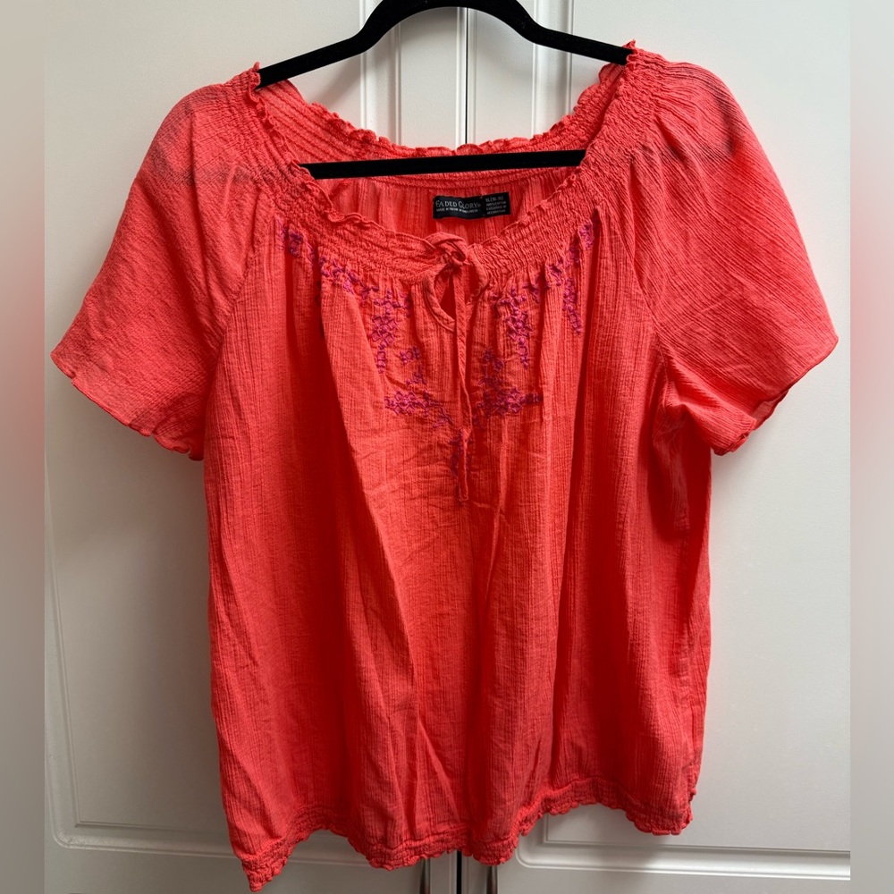 XL Faded Glory Coral Short Sleeve Blouse